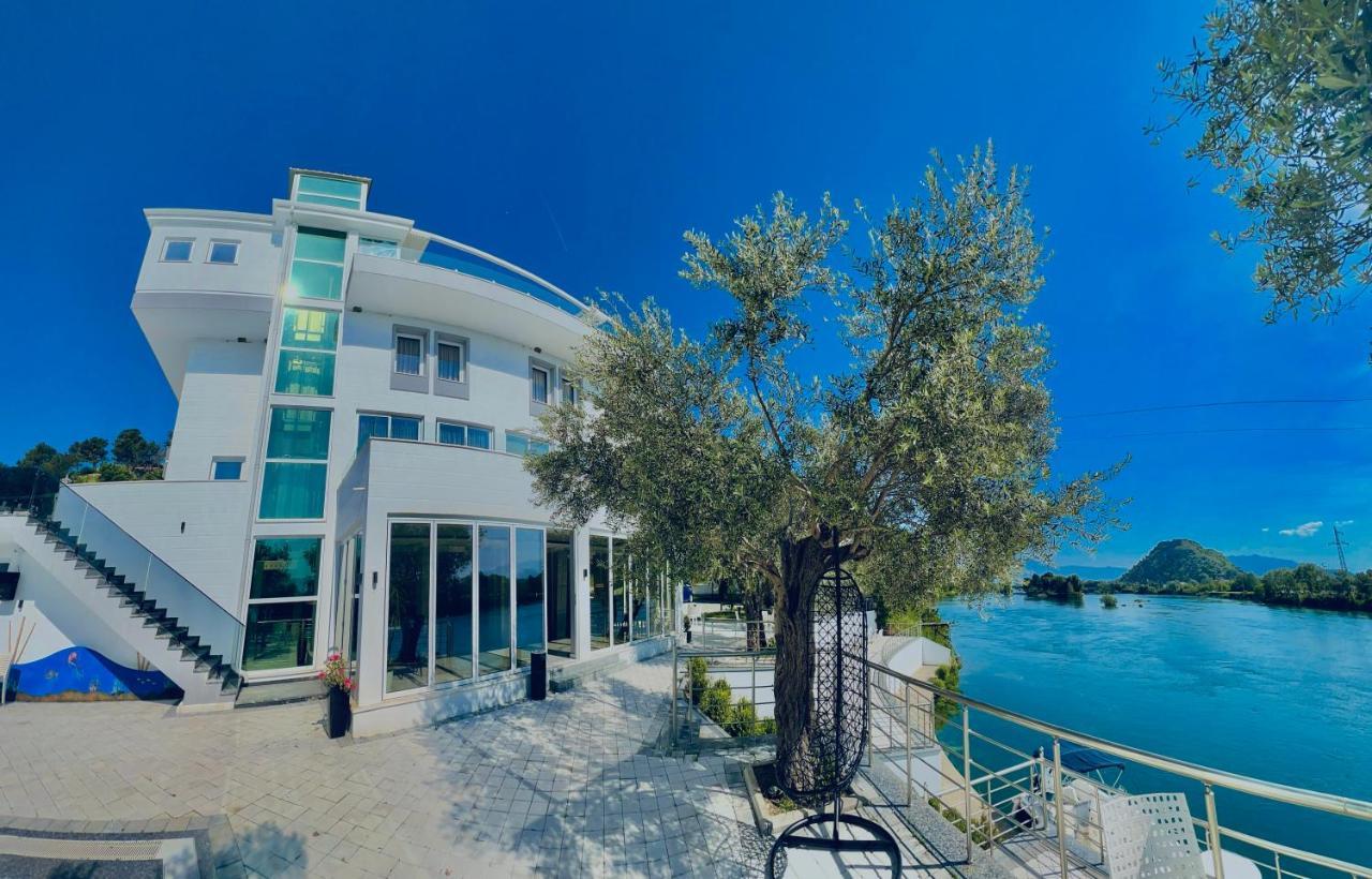 Principe Del Lago Canaj Dış mekan fotoğraf